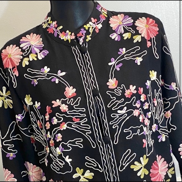 Boston Proper Blazer Black heavily embroidered Sm - Picture 2 of 4